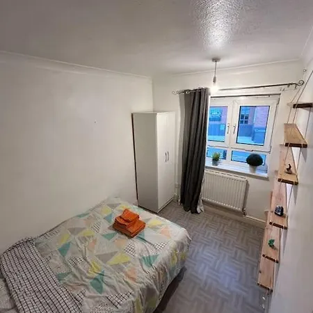 Brindley Place 3 Flat Apartment Birmingham